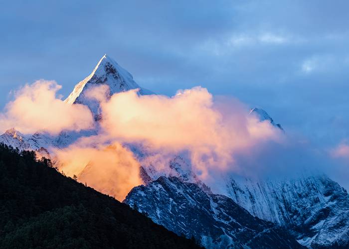 成都景区直通车实测，从三星堆穿越回IFS，一天打卡两个世界是种什么体验？-第1张图片-成都租车公司